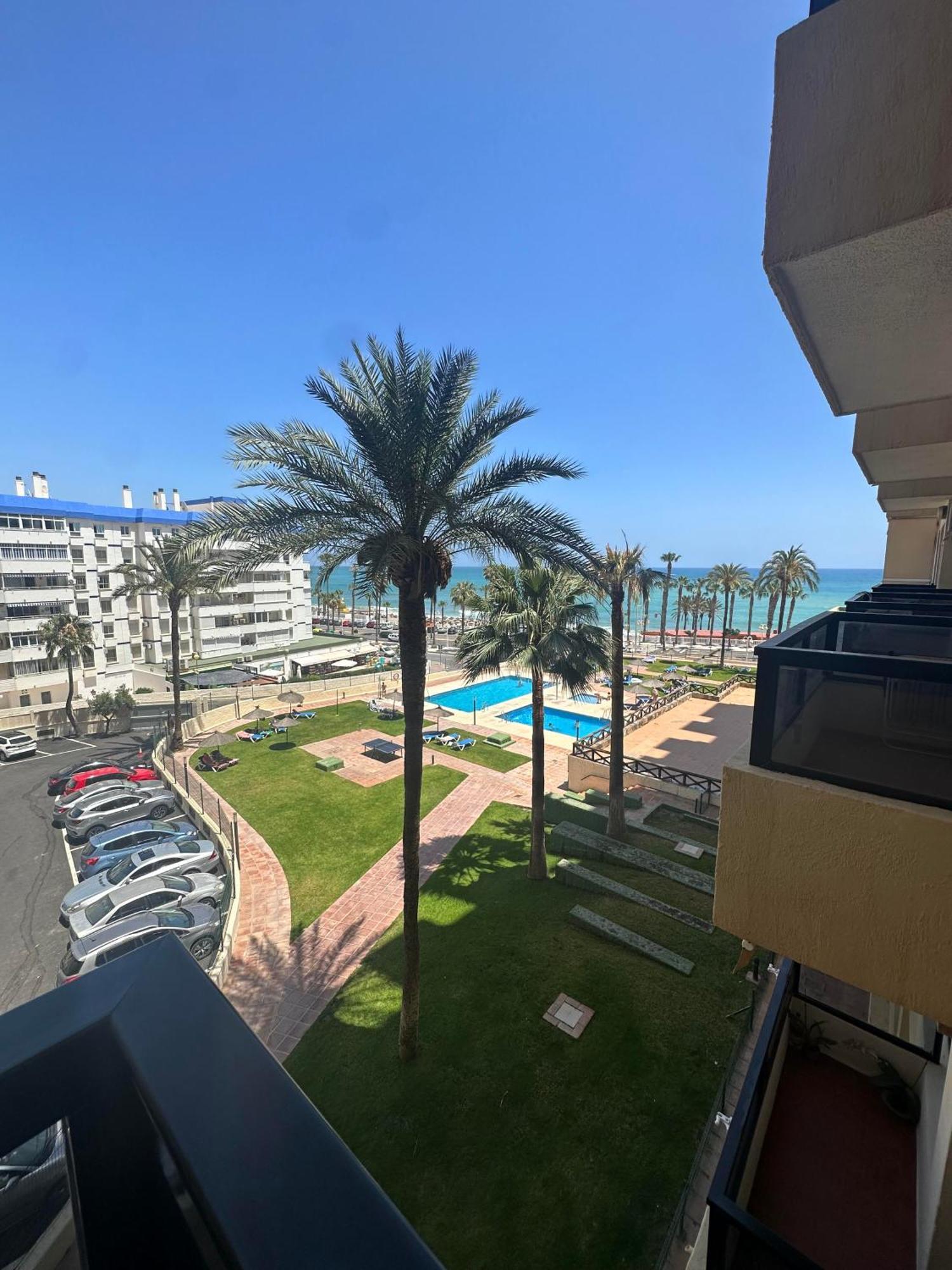 Apartamento Turistico Aloha Playa Benalmádena Εξωτερικό φωτογραφία